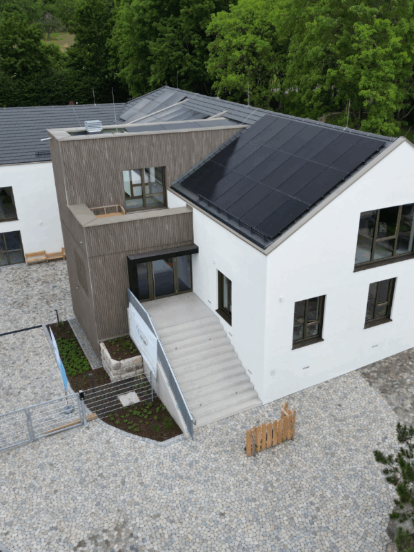 Eroeffnung in Crailsheim Drohnenaufnahme vom Schubert KinderCampus in Crailsheim